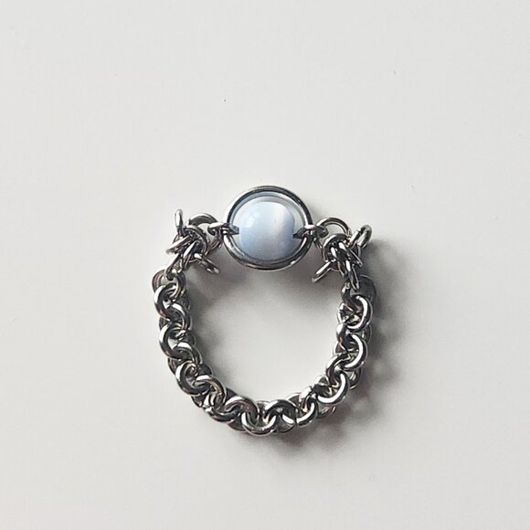 Medieval whimsical blue and silver ring ✦ size 7 ✦ - Picture 5 of 7